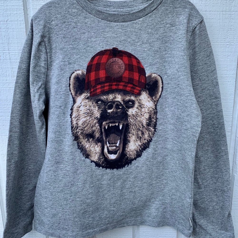Gap long sleeve camping/bear shirt